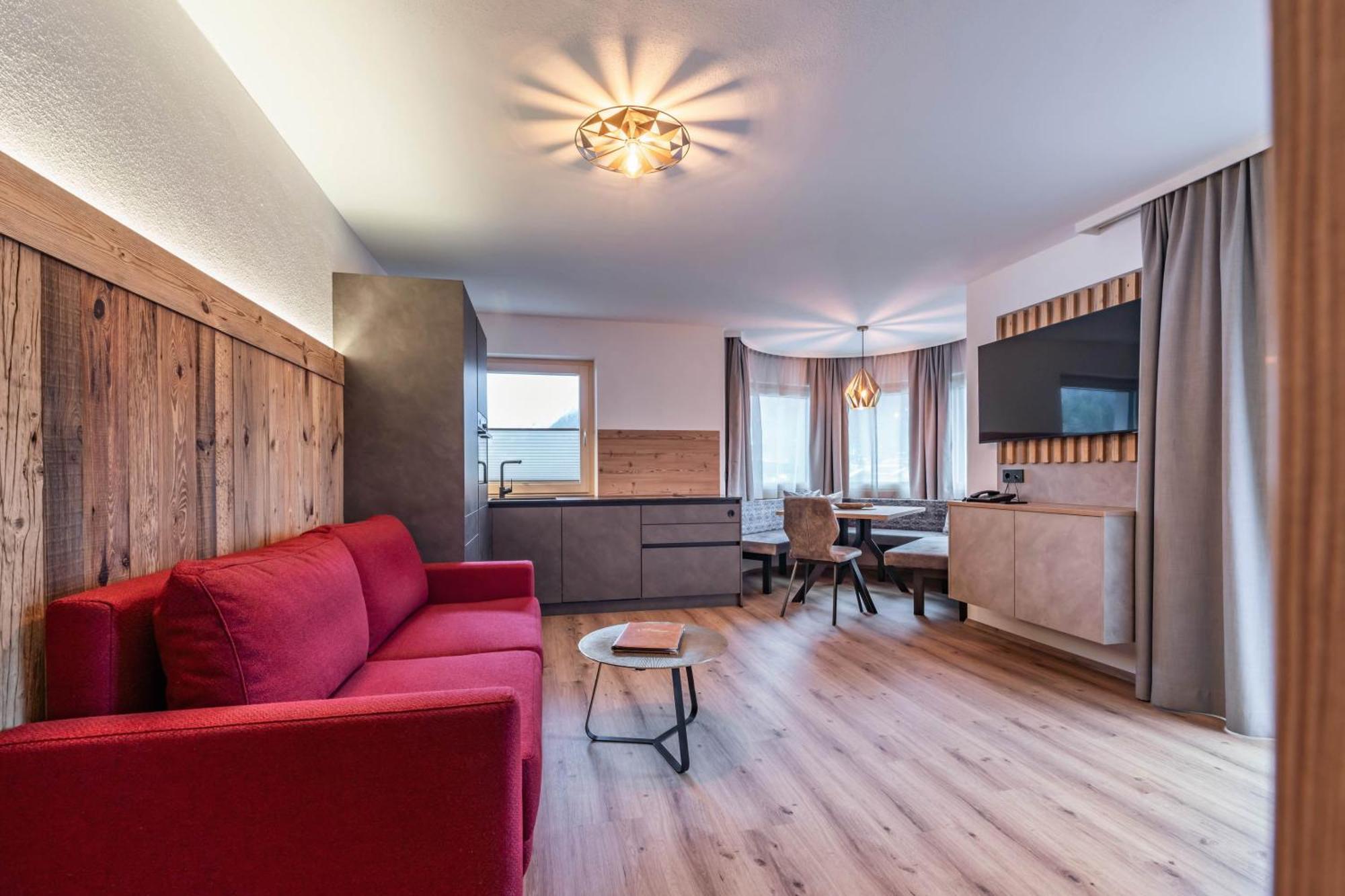 Montana Apartments Mayrhofen Exterior photo