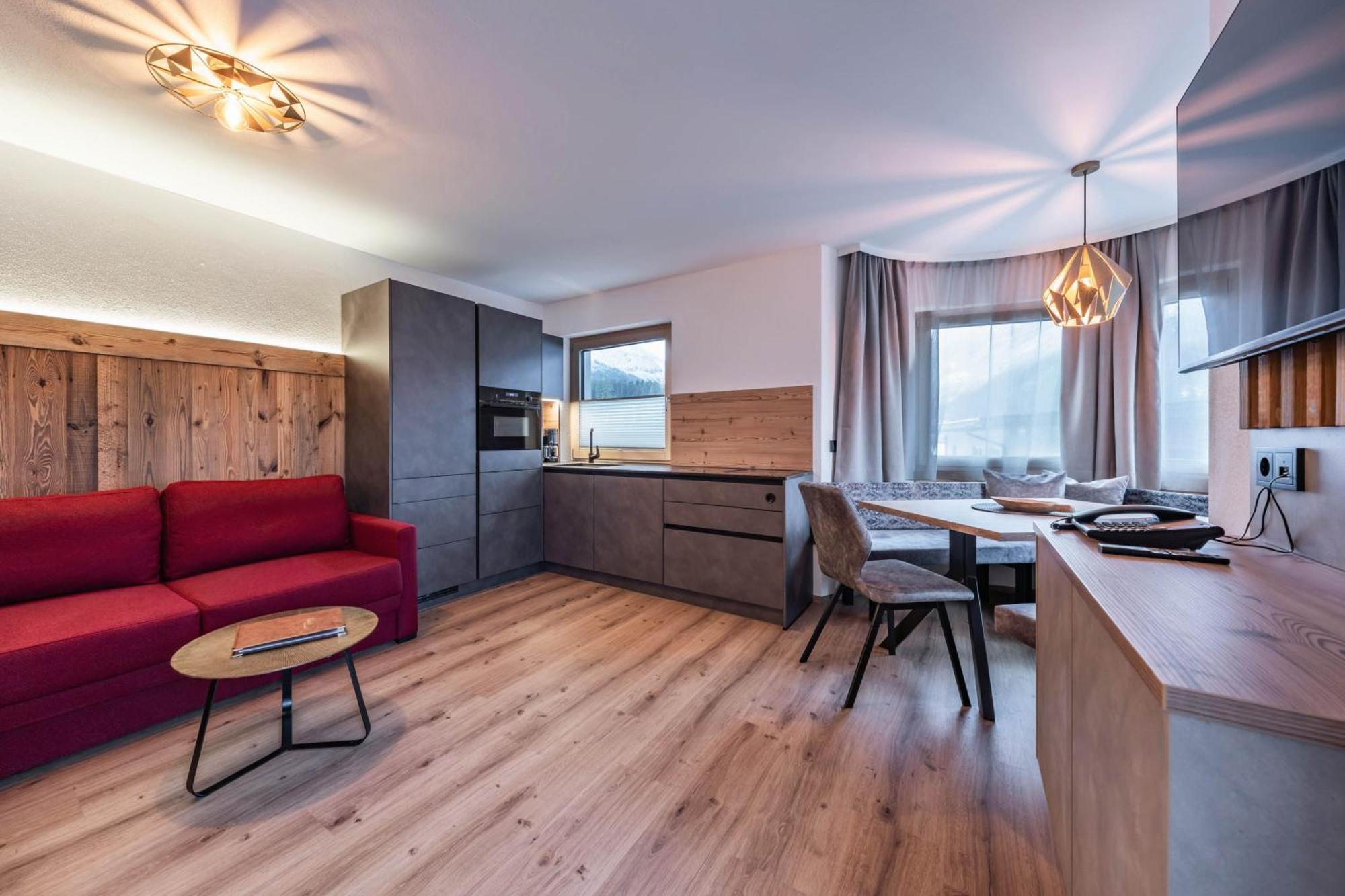 Montana Apartments Mayrhofen Exterior photo